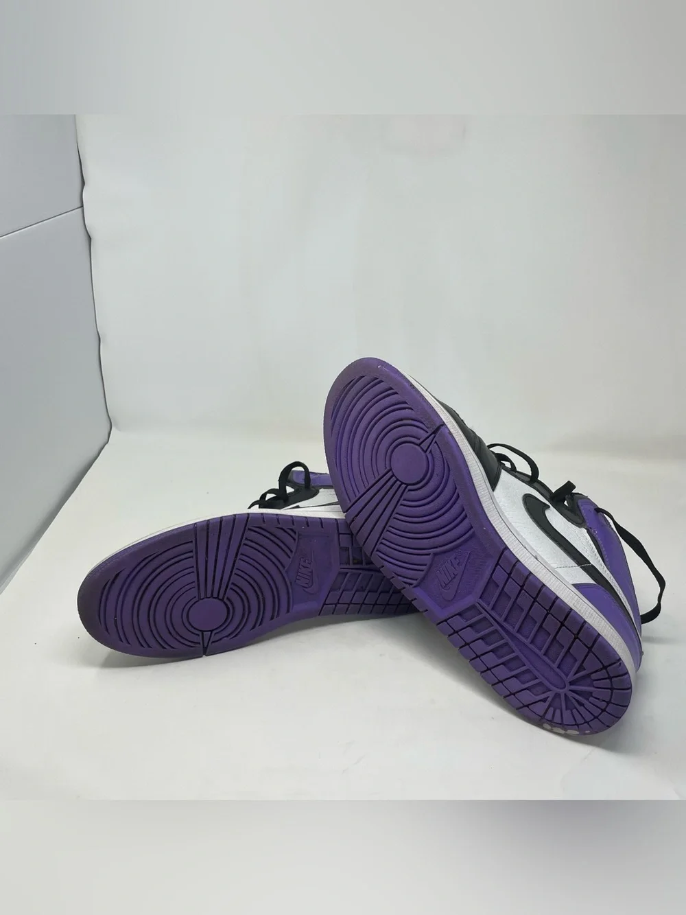 Jordan Air Jordan 1 Mid Black Purple White Sneakers